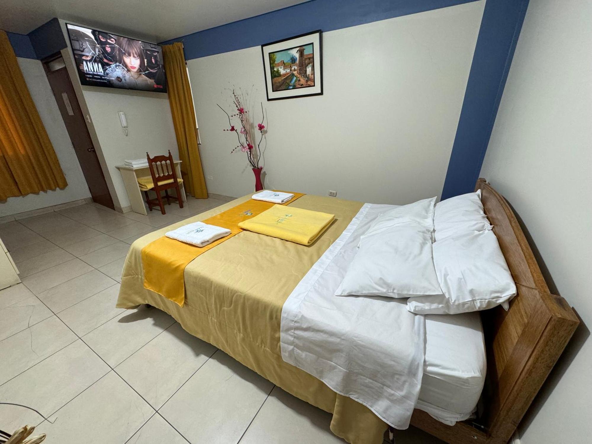 Illari Wari L - Hotel Sauna Аякучо Екстериор снимка