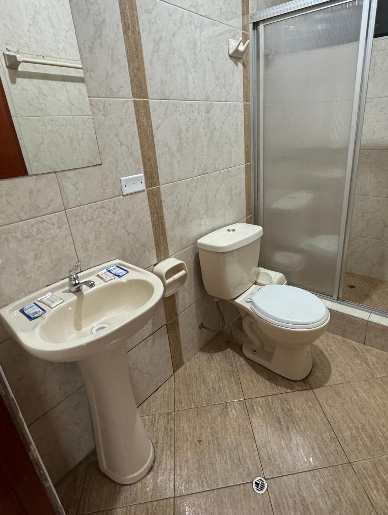 Illari Wari L - Hotel Sauna Аякучо Екстериор снимка