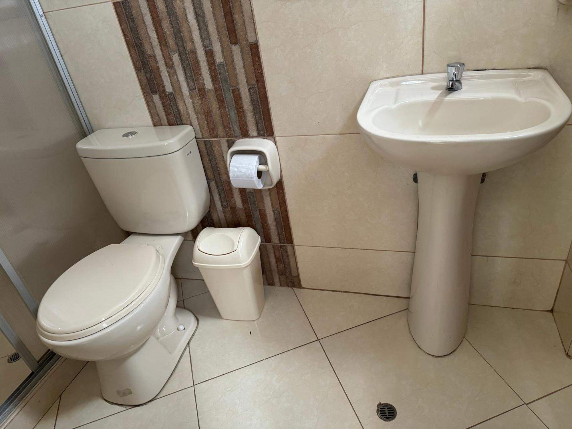 Illari Wari L - Hotel Sauna Аякучо Екстериор снимка